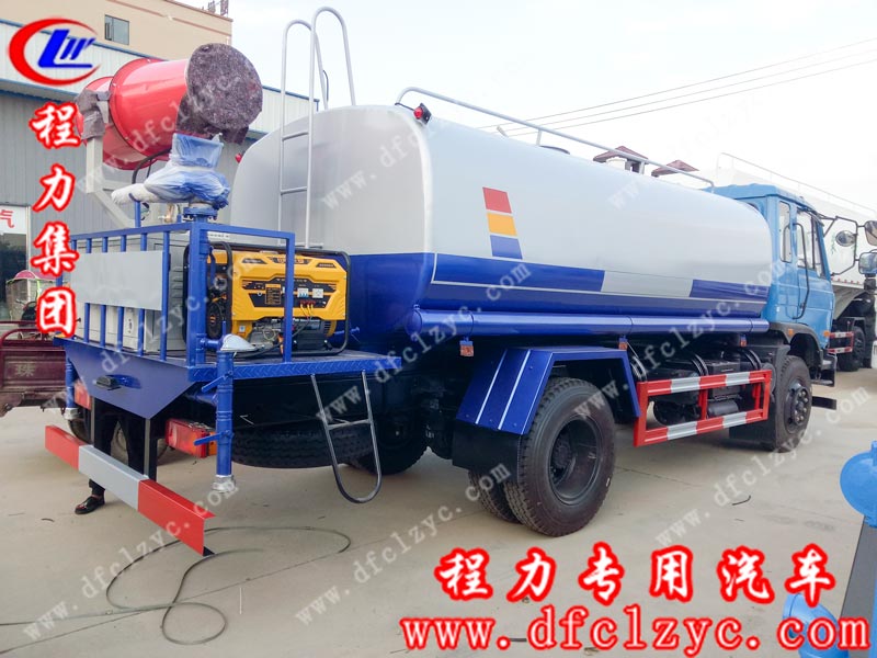 程力專用汽車有限公司生產(chǎn)的國五東風145噴霧車